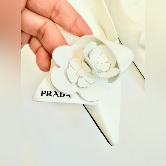 Prada White Leather Loop Bouquet Pointed Toe Ballet Flats EU 39 US 9 - Picture 3 of 10